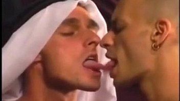 Gay threesome tongue kissing